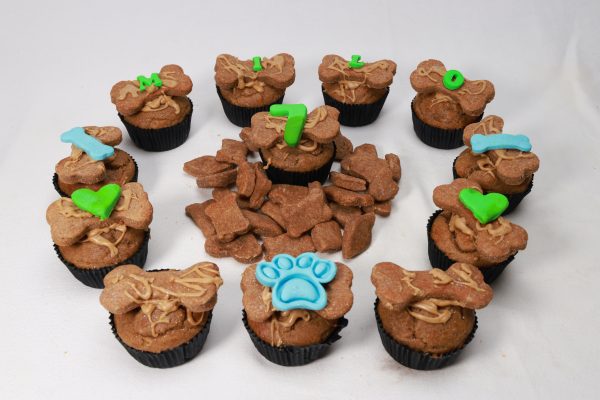 Pawfect Pupcake Platter